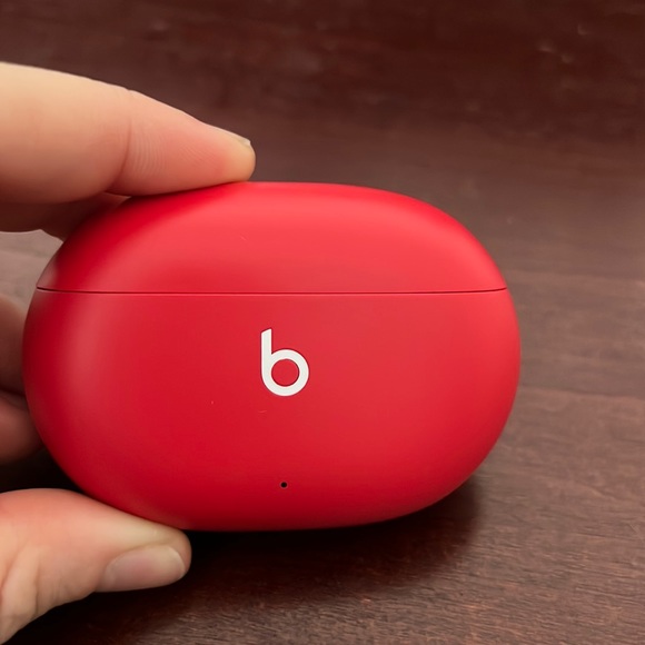 Beats earbuds red.